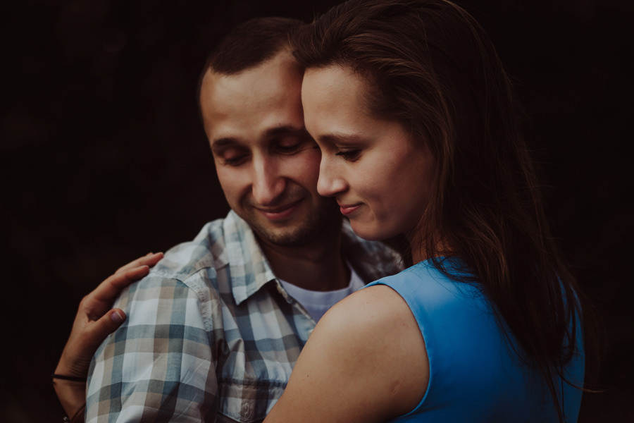 sesja narzeczenska na kopcu krakusa