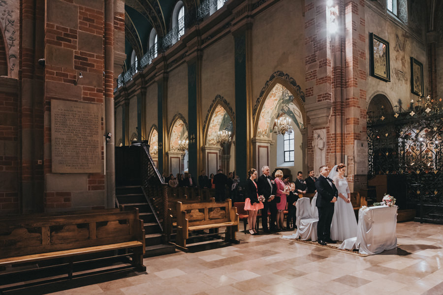 slub w kosciele cystersow